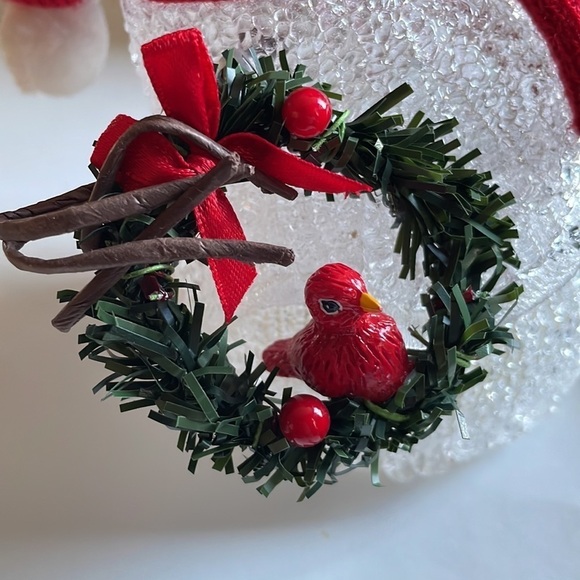 🌨️ Vintage Snowman Light - Glistening Holiday Delight!  🌨️ - Picture 2 of 9